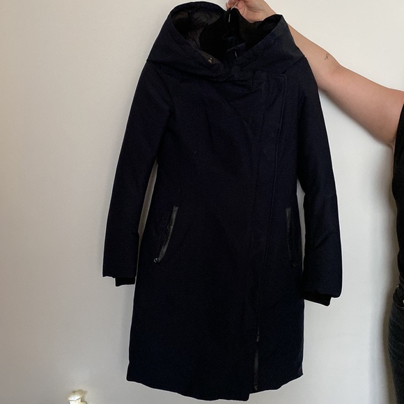 Super cute Mackage jacket just for you :). Great jacket for winter! - Picture 6 of 8